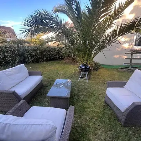 Jolie Maison, Idealement Situee * Crozon